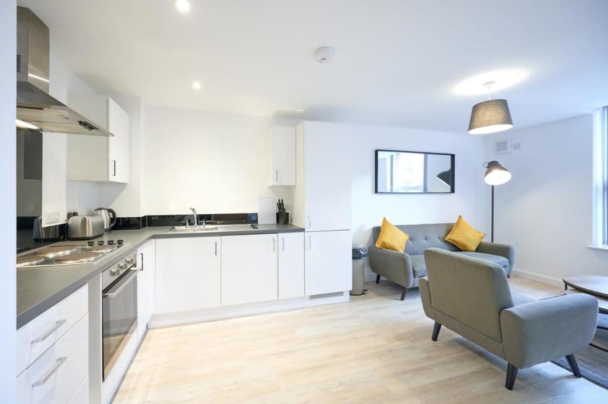 Fabulous 1 Bedroom Apartment In Central Preston เพรสตัน ภายนอก รูปภาพ